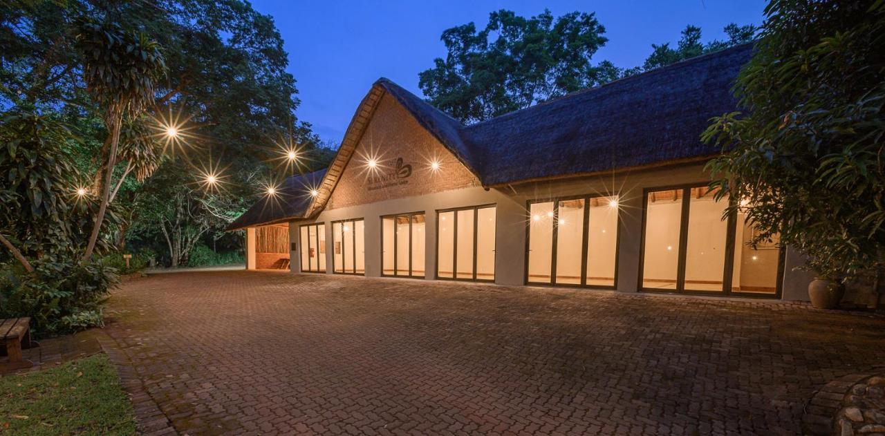Serenity Mountain And Forest Lodge Malalane Exterior photo