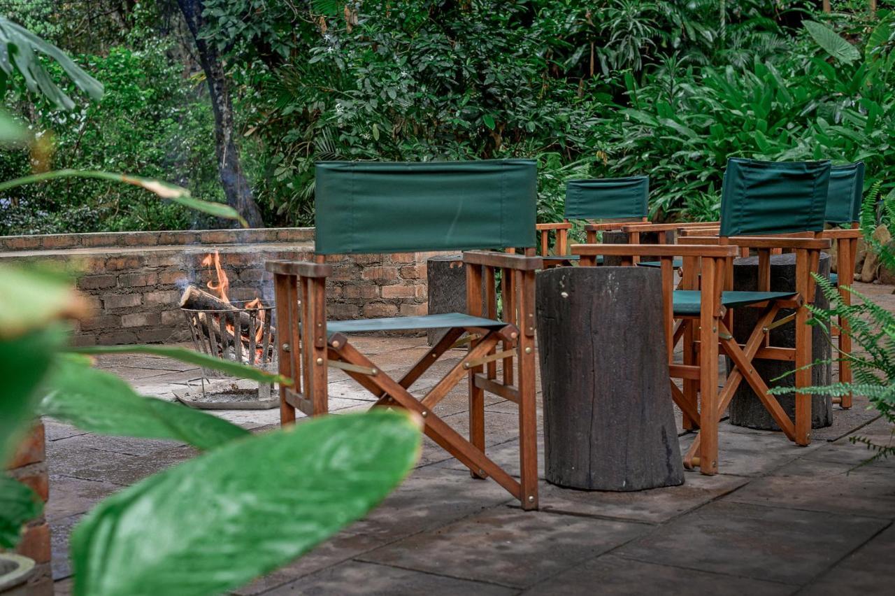 Serenity Mountain And Forest Lodge Malalane Exterior photo